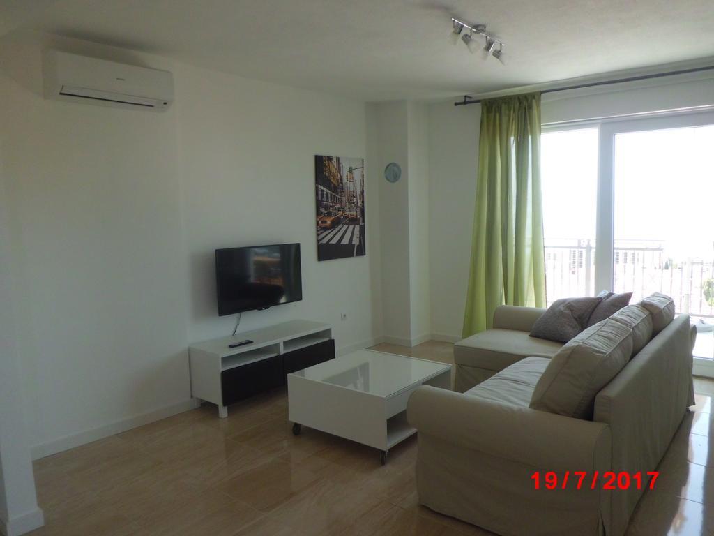Apartments Viskovic Makarska Exteriör bild